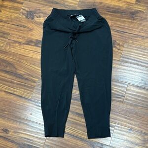 Eddie Bauer Black Women's Departure Jogger